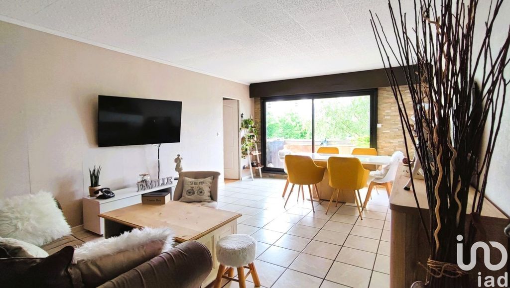 Achat appartement à vendre 4 pièces 84 m² - Roissy-en-Brie