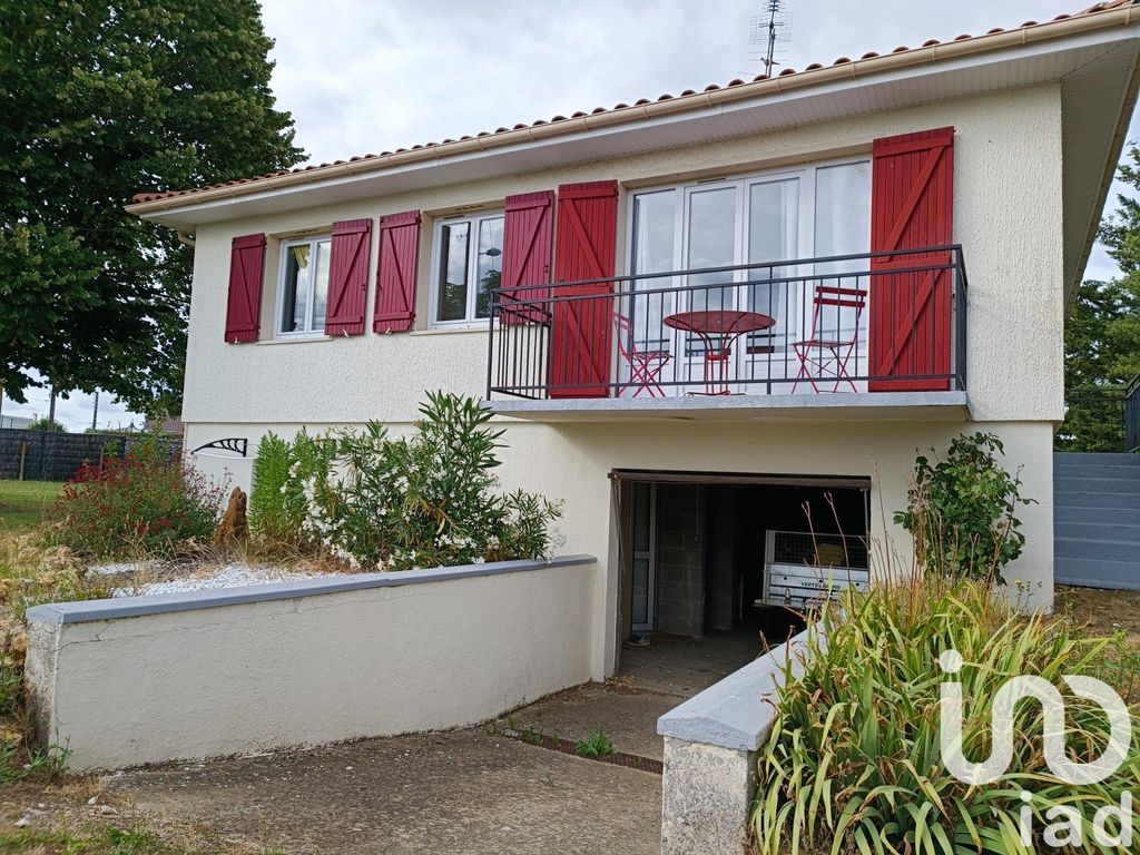 Achat maison à vendre 3 chambres 92 m² - Vouzailles