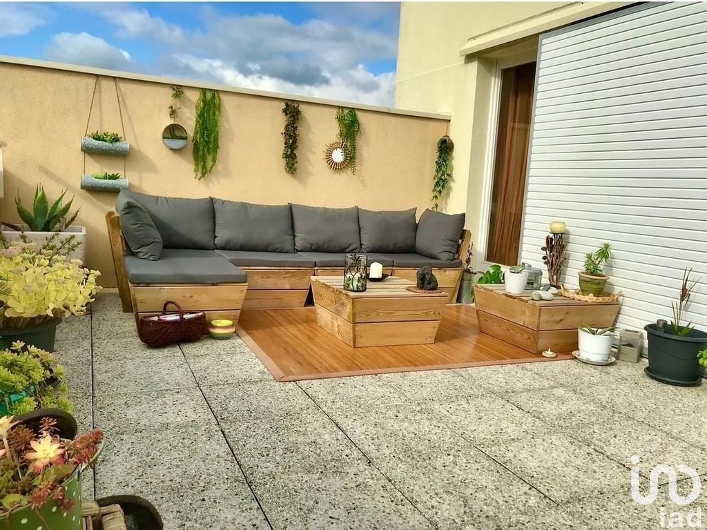 Achat duplex à vendre 5 pièces 94 m² - Maurepas