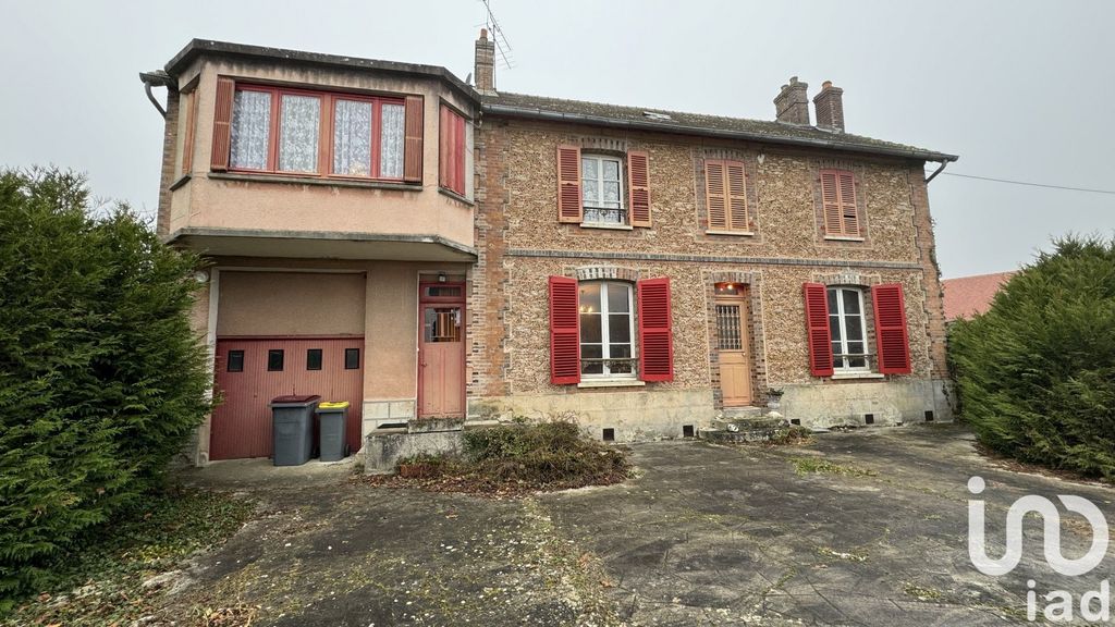 Achat maison à vendre 2 chambres 184 m² - Villeneuve-les-Bordes