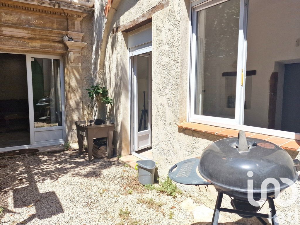 Achat appartement à vendre 3 pièces 64 m² - Velaux