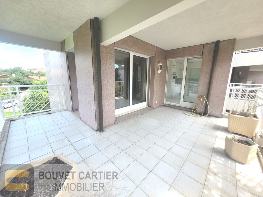 Achat appartement à vendre 3 pièces 107 m² - Ambilly