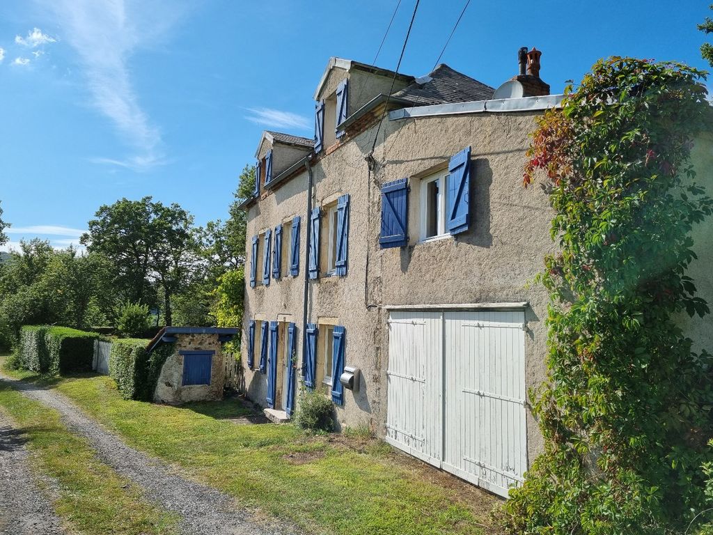 Achat maison à vendre 4 chambres 132 m² - Arronnes