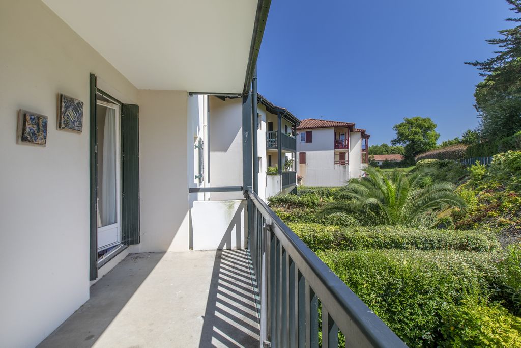 Achat appartement à vendre 2 pièces 50 m² - Saint-Jean-de-Luz