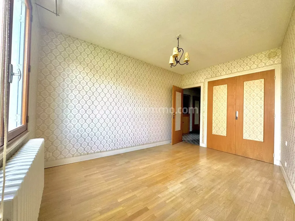 Achat appartement à vendre 2 pièces 33 m² - Clermont-Ferrand