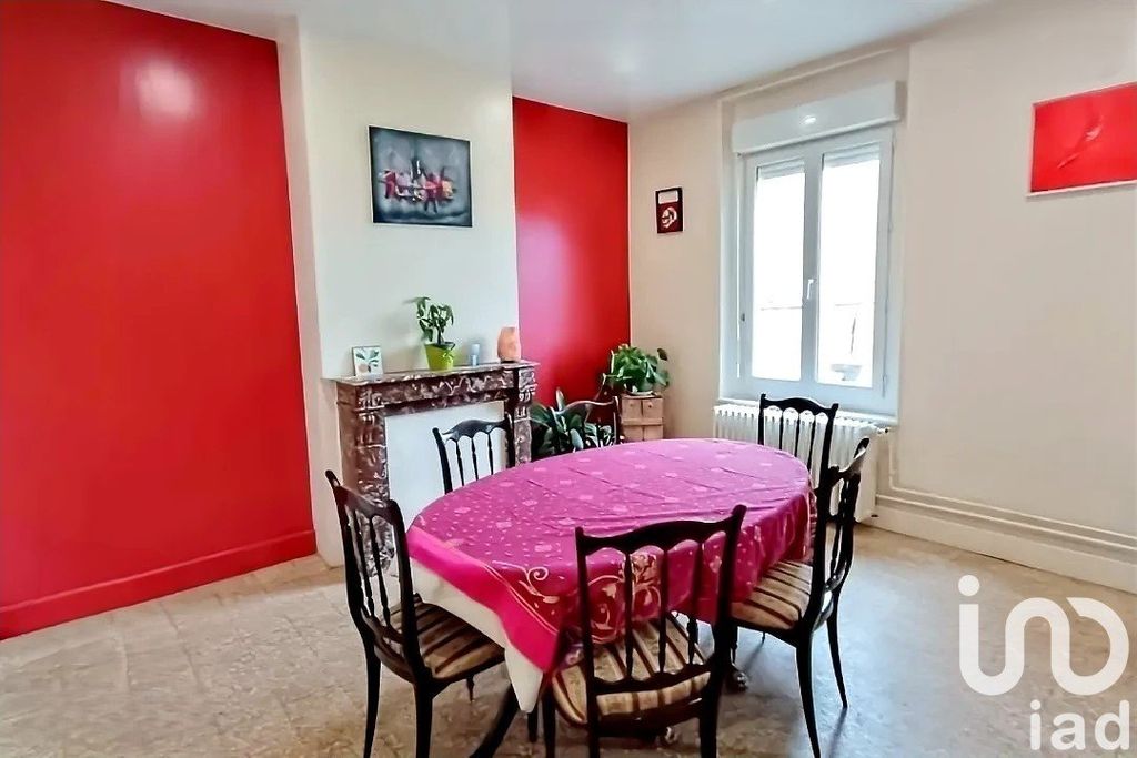 Achat maison à vendre 6 chambres 244 m² - La Chaussée-sur-Marne