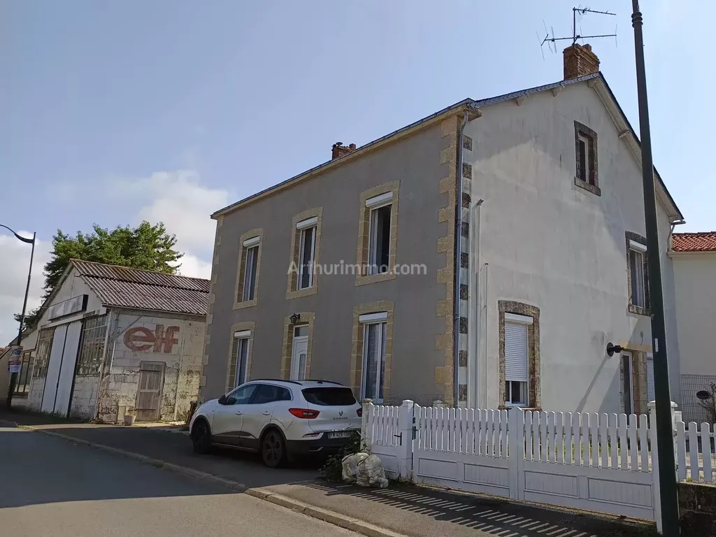 Achat maison 5 chambre(s) - Saint-Hilaire-de-Voust