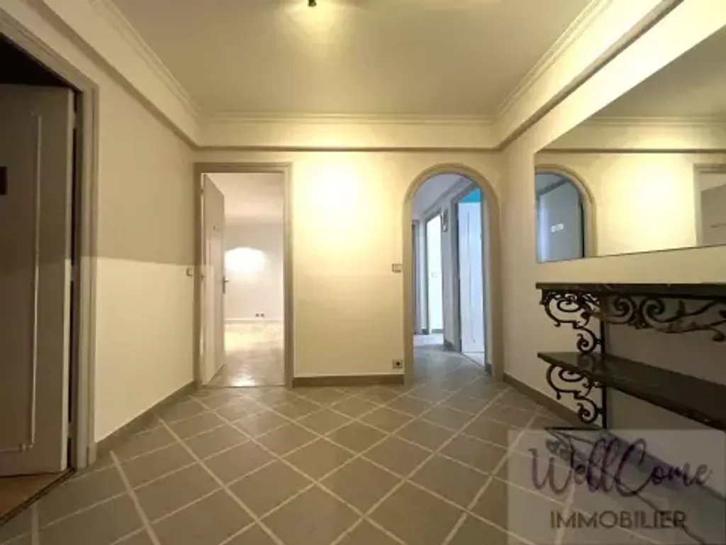 Achat appartement à vendre 3 pièces 80 m² - Aix-les-Bains