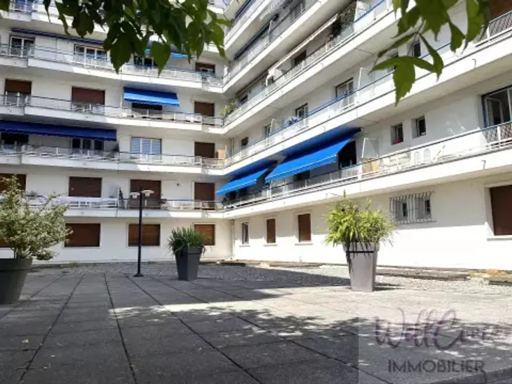 Achat appartement à vendre 3 pièces 80 m² - Aix-les-Bains