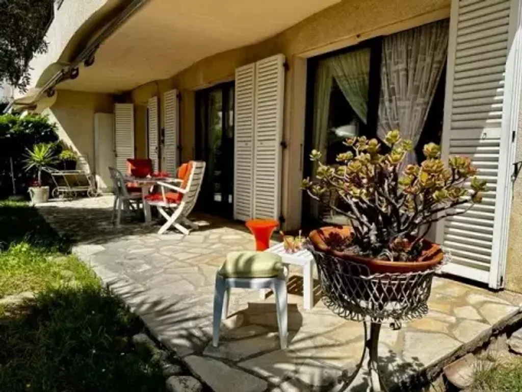 Achat appartement 4 pièce(s) Villeneuve-Loubet