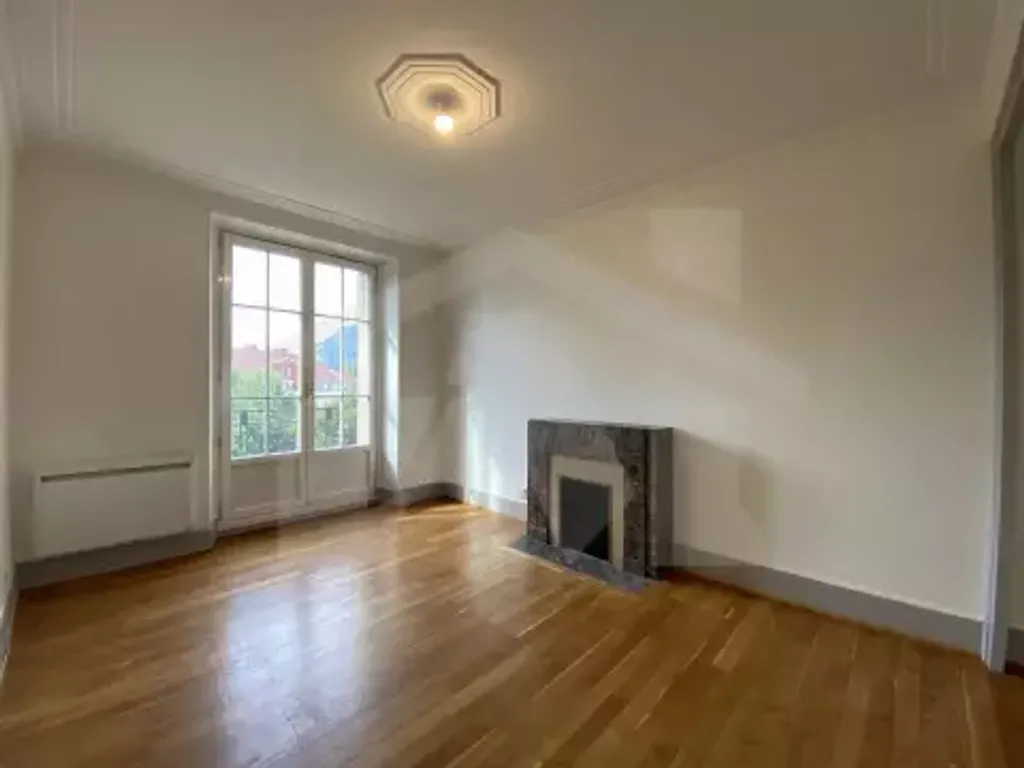 Achat appartement à vendre 3 pièces 78 m² - Grenoble