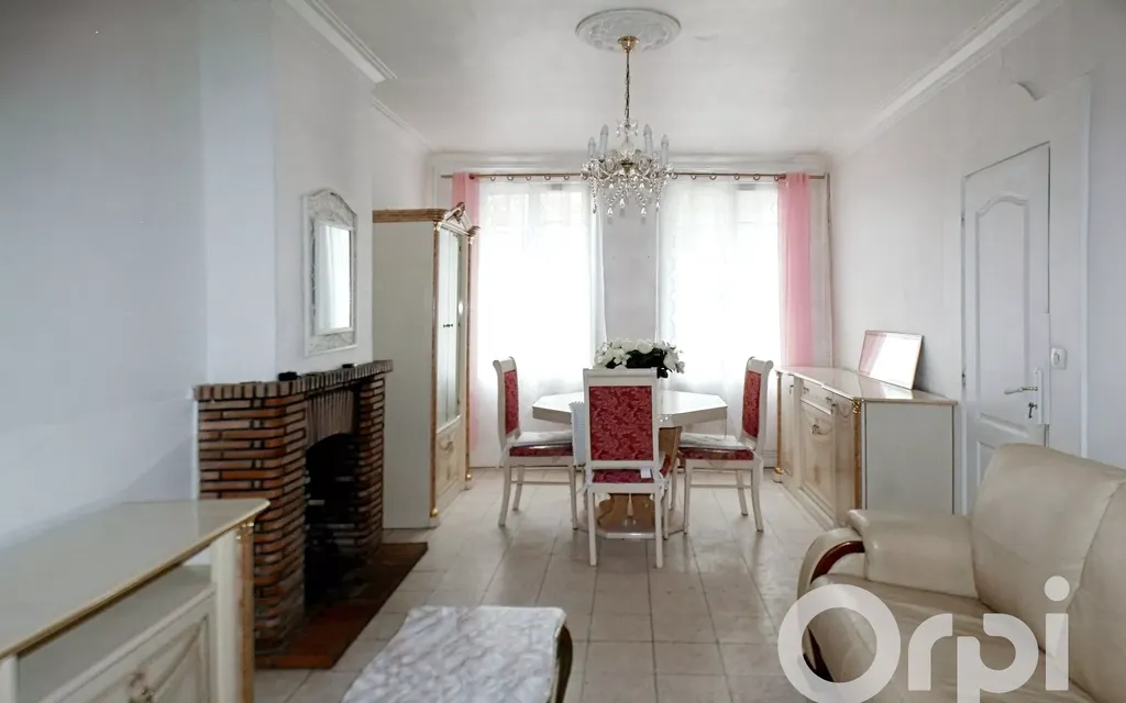 Achat maison à vendre 3 chambres 93 m² - Gournay-en-Bray