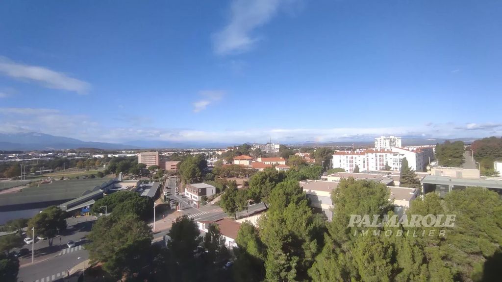 Achat appartement à vendre 4 pièces 86 m² - Perpignan