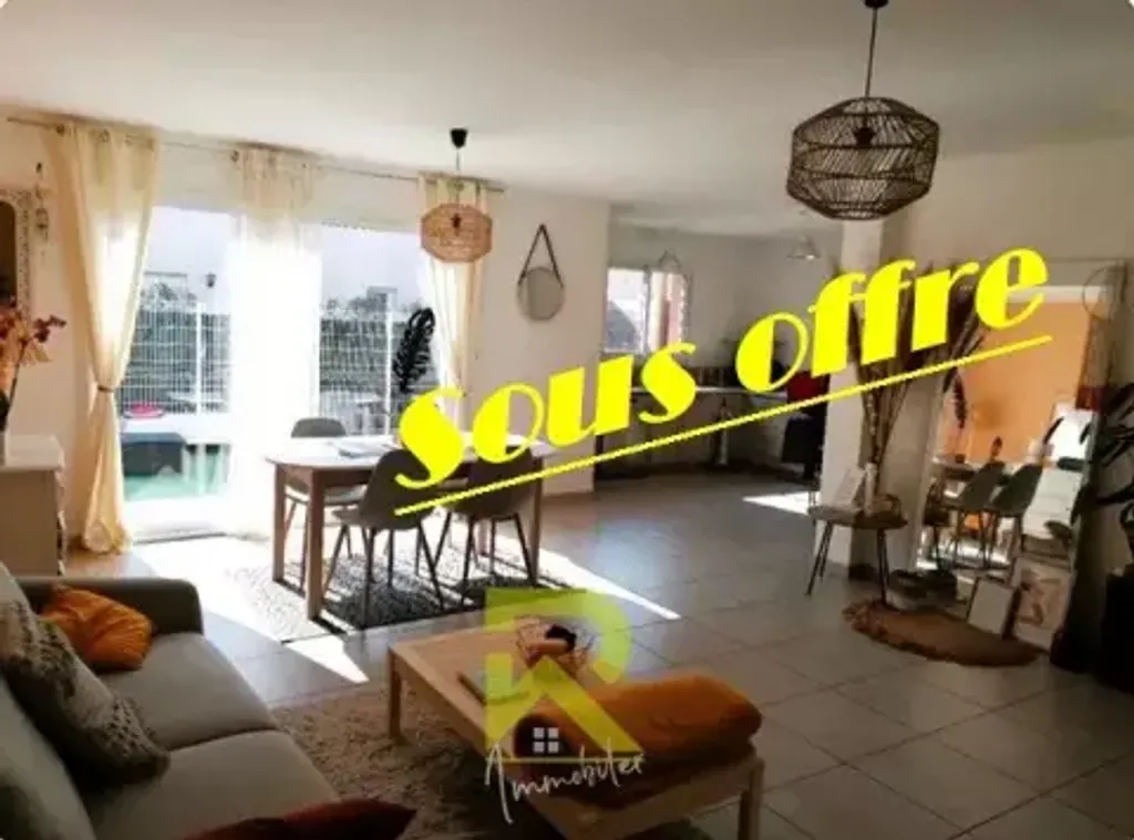 Achat maison à vendre 3 chambres 91 m² - Saint-Thibéry