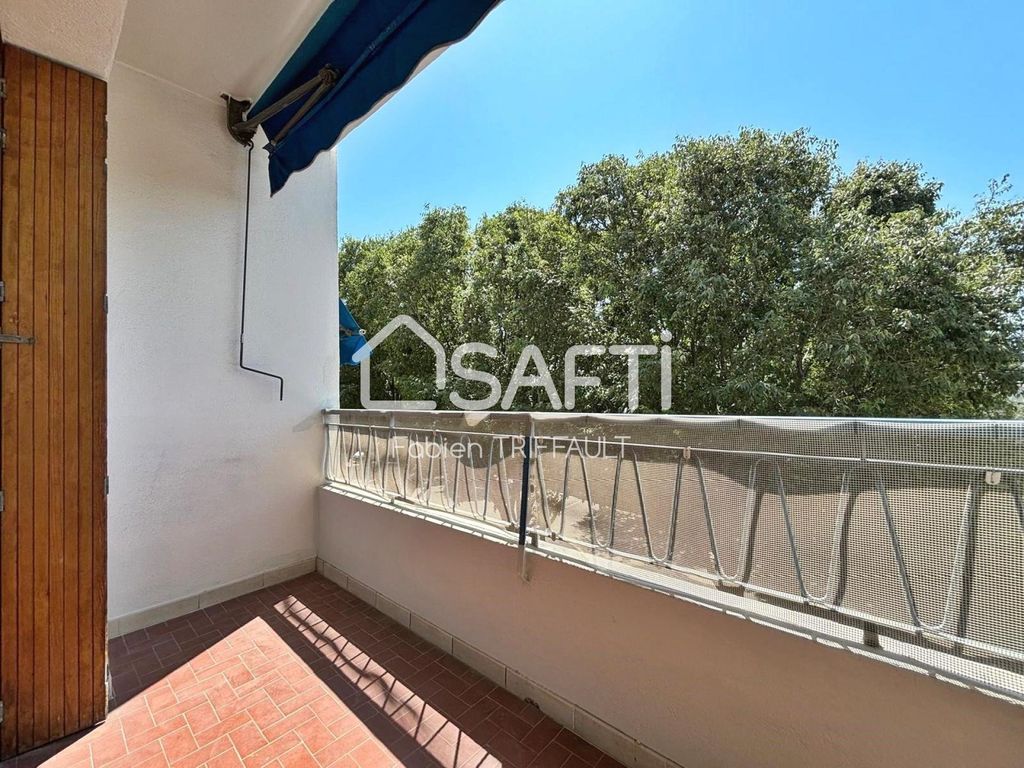 Achat appartement à vendre 3 pièces 80 m² - Toulon