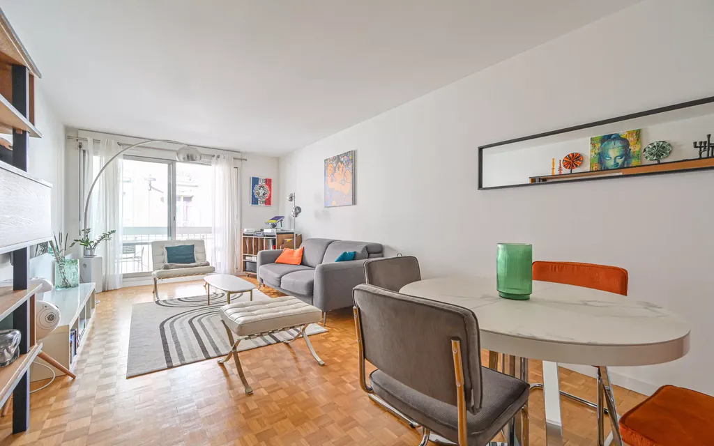 Achat appartement à vendre 3 pièces 76 m² - Paris 20ème arrondissement