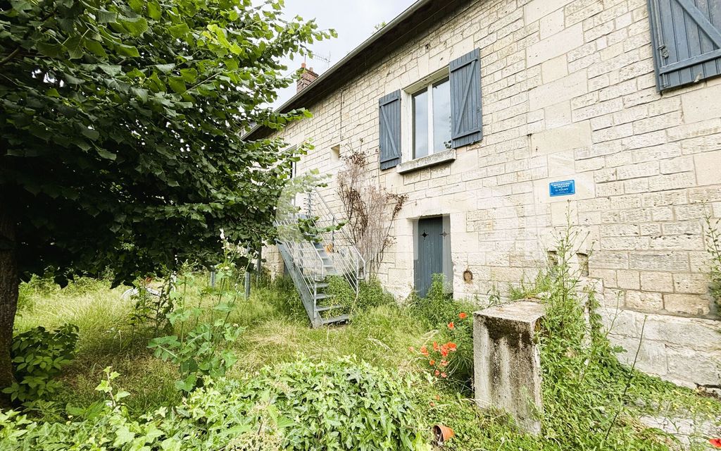 Achat maison à vendre 4 chambres 135 m² - Vierzy