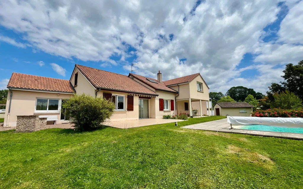 Achat maison à vendre 5 chambres 183 m² - Couzeix