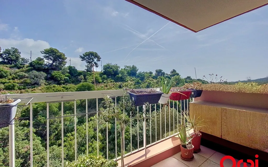 Achat appartement à vendre 3 pièces 64 m² - Menton