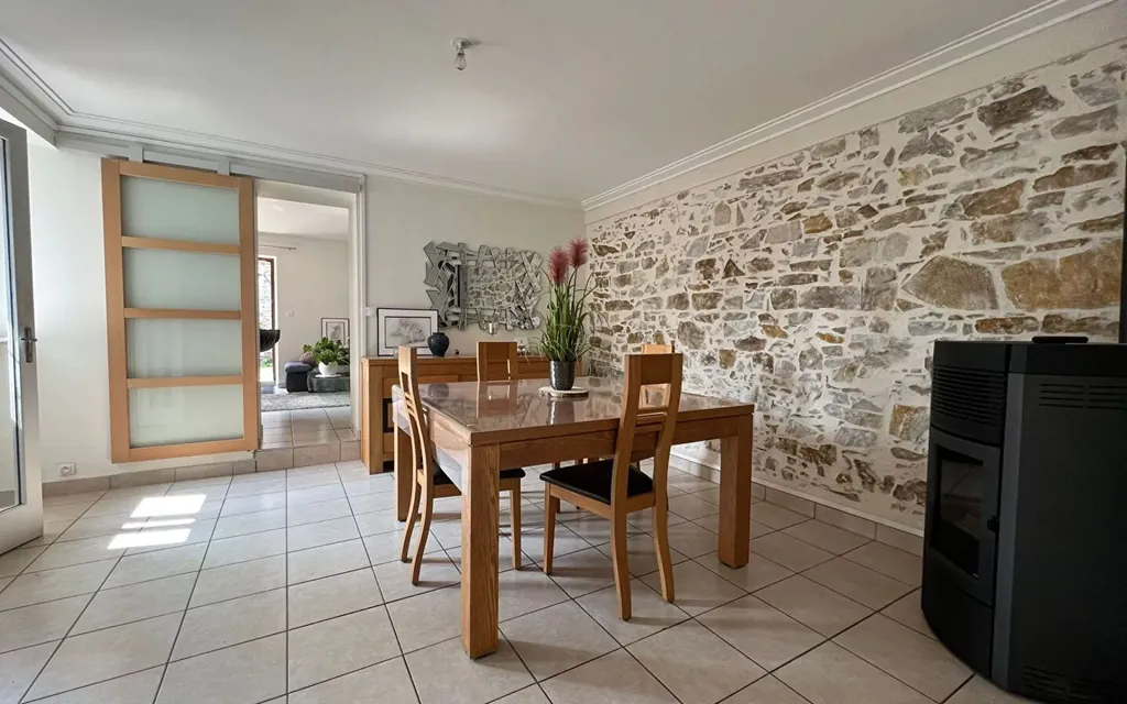 Achat maison à vendre 3 chambres 147 m² - Indre