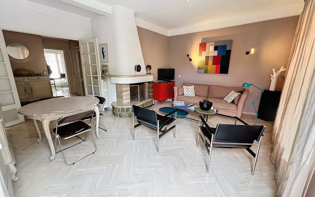 Achat appartement à vendre 4 pièces 85 m² - Saint-Raphaël