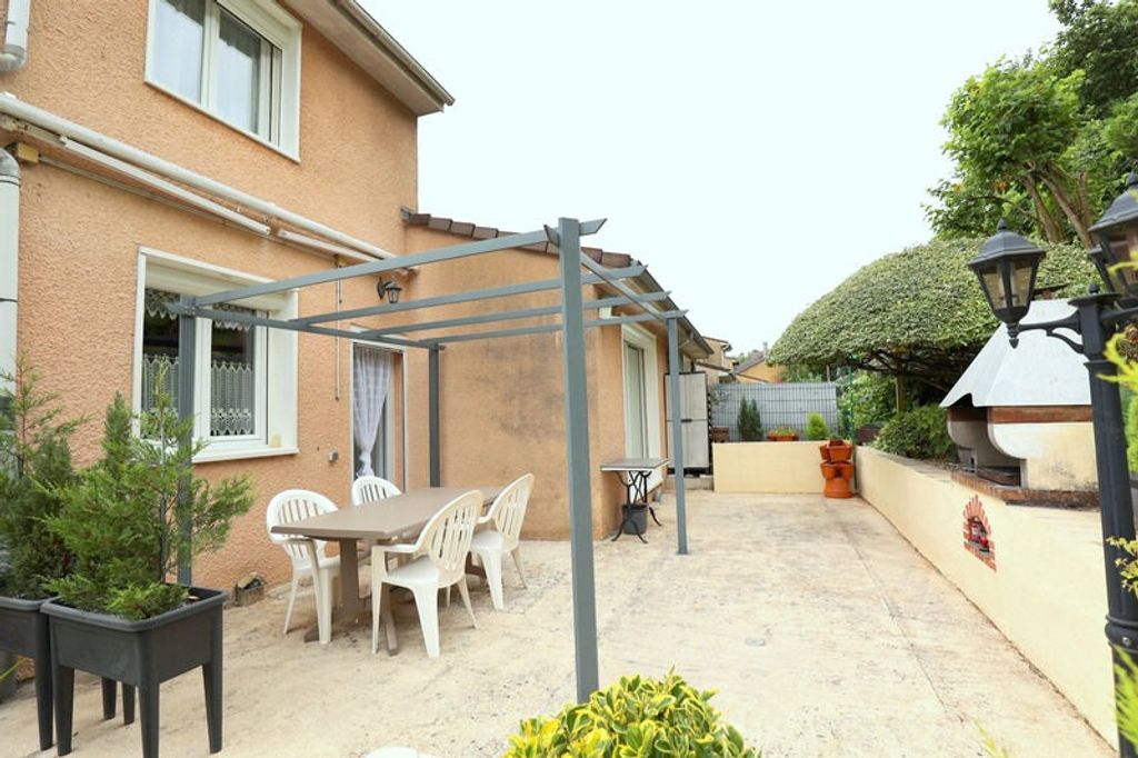 Achat maison à vendre 3 chambres 84 m² - Épernay