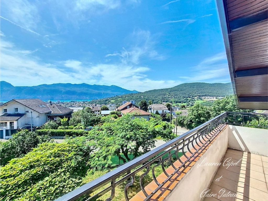 Achat maison à vendre 4 chambres 162 m² - Aix-les-Bains