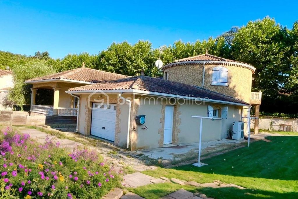 Achat maison à vendre 3 chambres 170 m² - Roussillon