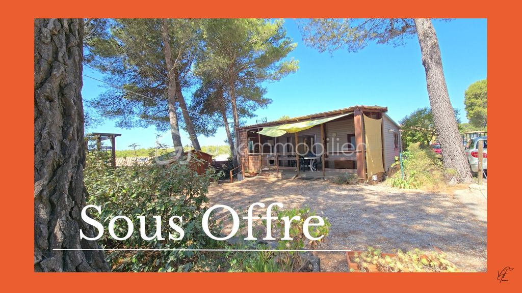 Achat maison à vendre 3 chambres 35 m² - Le Castellet