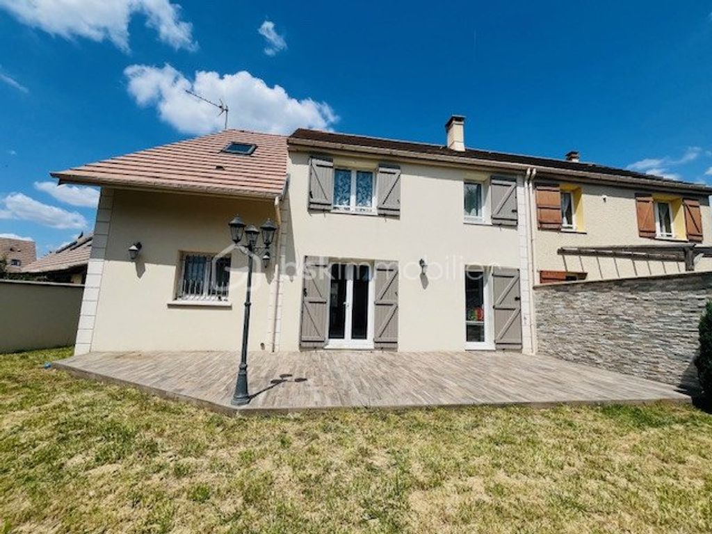 Achat maison à vendre 4 chambres 103 m² - Tremblay-en-France