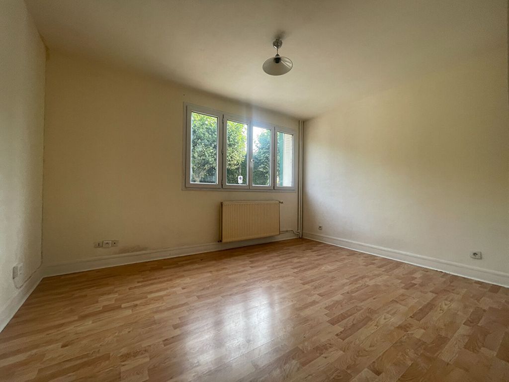 Achat appartement à vendre 2 pièces 40 m² - Sucy-en-Brie