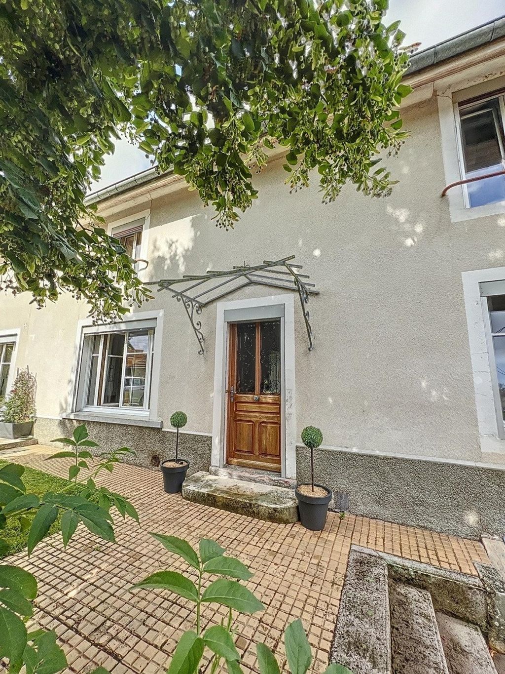 Achat maison à vendre 5 chambres 200 m² - Essertenne-et-Cecey