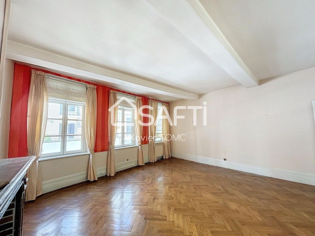 Achat maison à vendre 6 chambres 200 m² - Arras