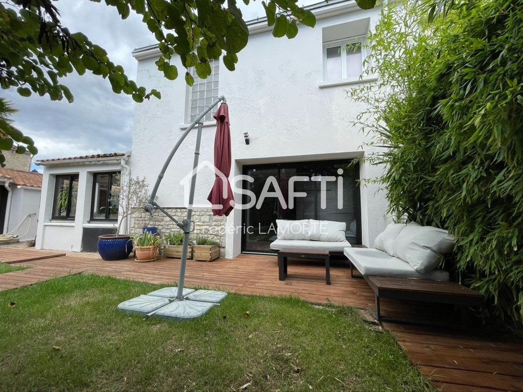 Achat maison à vendre 3 chambres 140 m² - La Rochelle