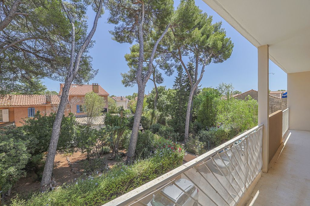 Achat appartement à vendre 4 pièces 80 m² - Toulon