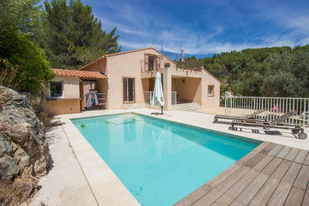 Achat maison à vendre 4 chambres 151 m² - Toulon