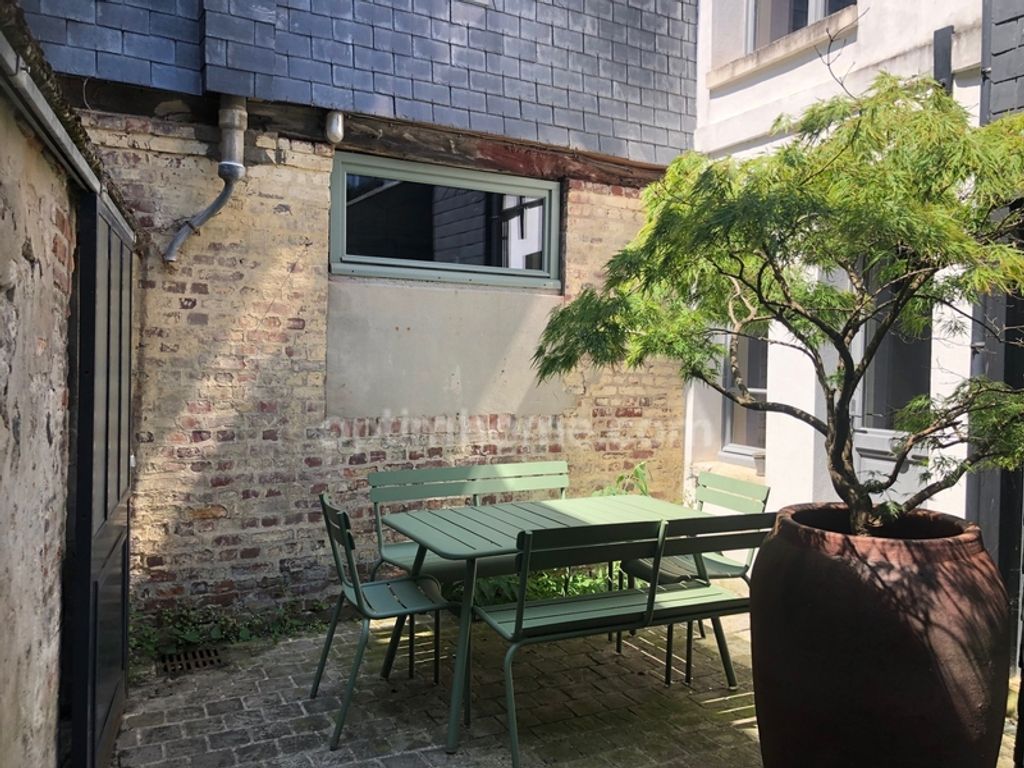 Achat maison à vendre 4 chambres 157 m² - Honfleur