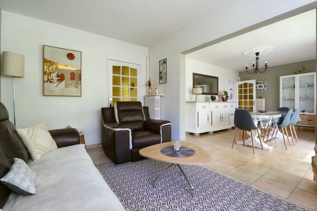 Achat appartement à vendre 5 pièces 93 m² - Talange