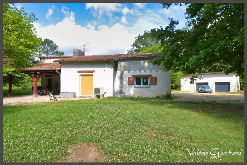 Achat maison à vendre 2 chambres 110 m² - Ménesplet