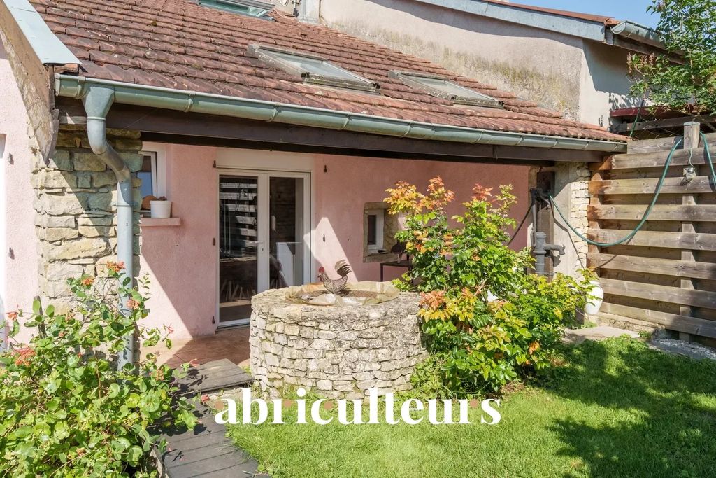 Achat maison à vendre 3 chambres 147 m² - Juvaincourt