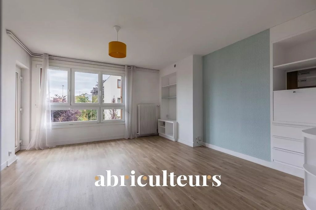 Achat appartement à vendre 3 pièces 57 m² - Chelles