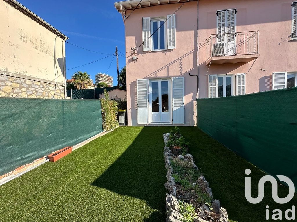 Achat maison à vendre 2 chambres 58 m² - Antibes