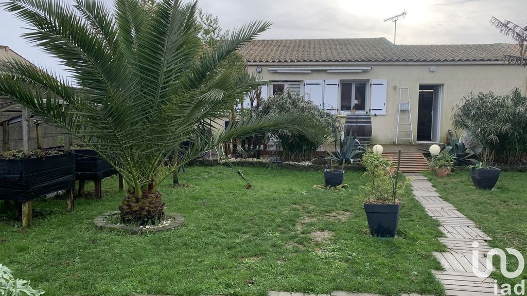 Achat maison à vendre 2 chambres 80 m² - Moreilles