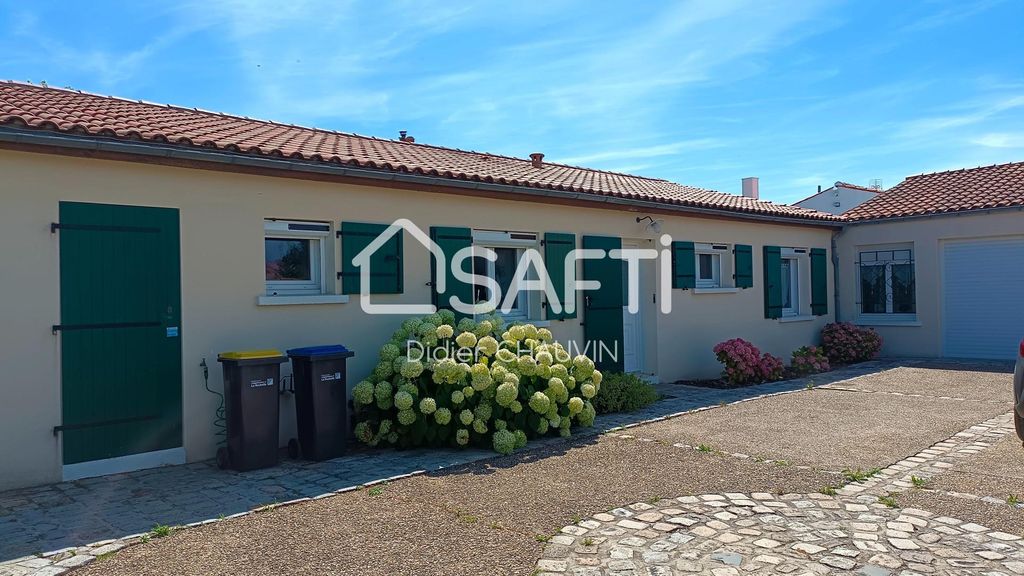 Achat maison à vendre 4 chambres 153 m² - Sainte-Soulle