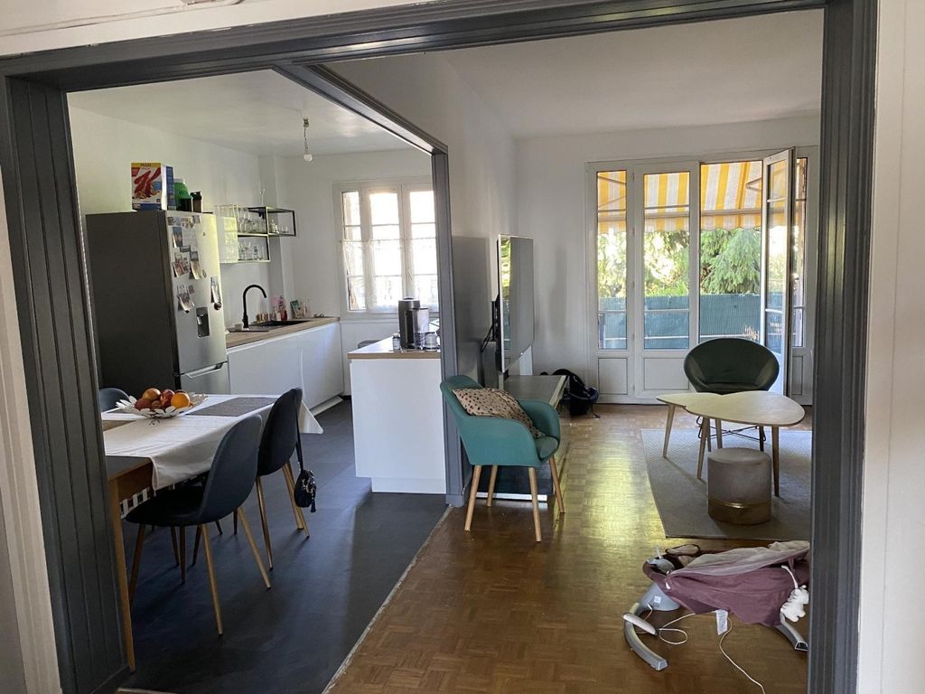 Achat appartement à vendre 3 pièces 72 m² - Thiais