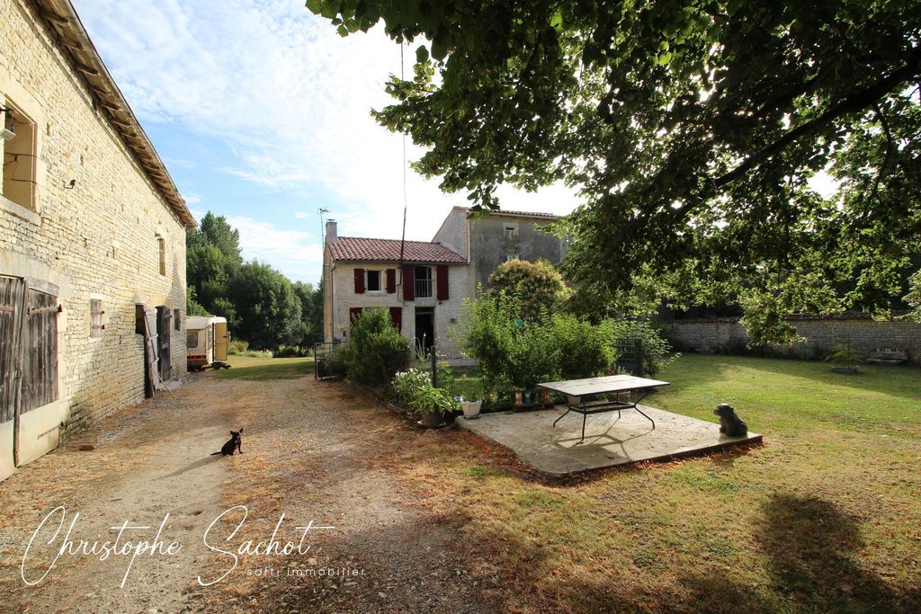 Achat maison 3 chambre(s) - Dampierre-sur-Boutonne