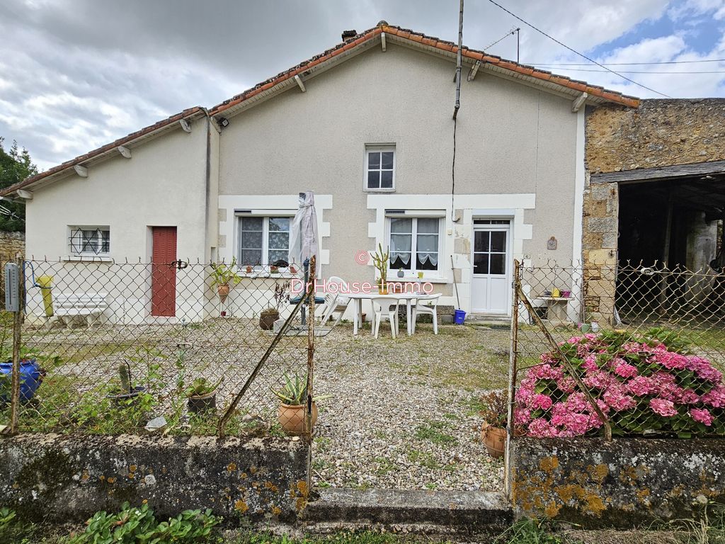 Achat maison à vendre 2 chambres 63 m² - Queaux