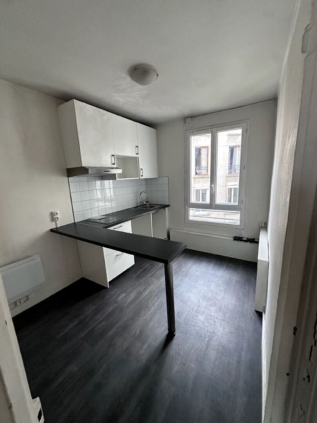 Achat appartement à vendre 2 pièces 29 m² - Paris 18ème arrondissement