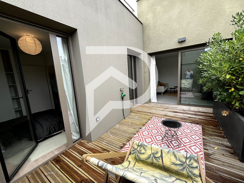 Achat appartement à vendre 3 pièces 71 m² - Talence