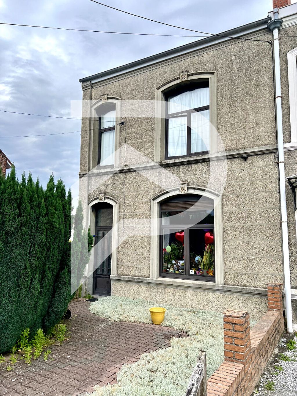 Achat maison à vendre 2 chambres 102 m² - Saint-Amand-les-Eaux